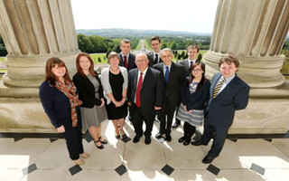贝尔法斯特女王大学庆祝政府实习奖学金项目成立五周年