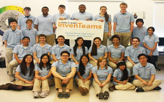 “MIT发明队”学生在“白宫科学展”秀发明项目