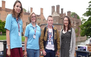 令“未来学者”激动的一天