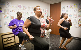 要不要一起来跳舞？