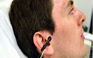 挠耳朵有利于心脏健康