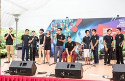 庆祝南洋理工大学！