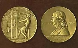 当我在学新闻时，我在港校能学到些什么？