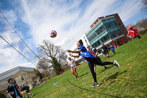 美高“低配”学生历经坎坷终被圣约翰大学录取