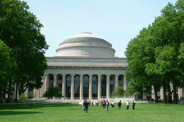 MIT学长给你一个真实的录取数据和一套客观可行的申请方法