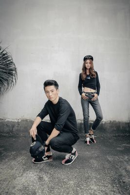 款号：993         颜色：红黑色