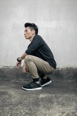 款号：520       颜色：黑色