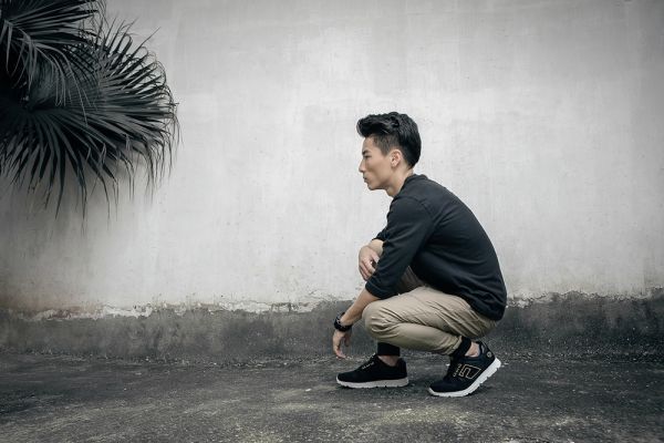 款号：520       颜色：黑色