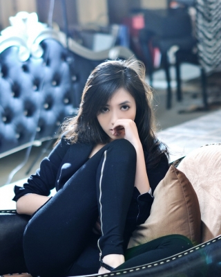 施柳屹紧身风格卧室 内衣书房写真