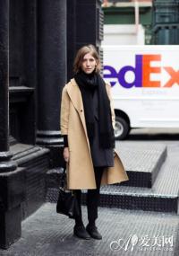  大衣&毛衣 都选驼色最百搭又潮范 