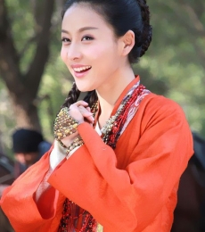 痴情冢_新版天龙阿朱《贾青》剧照