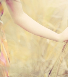 改变自己~唯美女生1680x1050壁纸